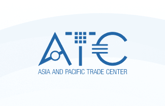 ② メインゲート（海側）